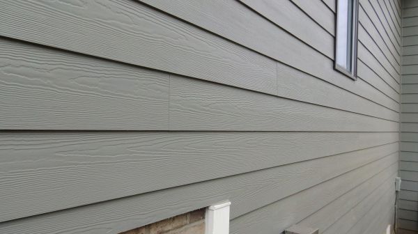 Dutch Lap Vinyl Siding Service in Brick