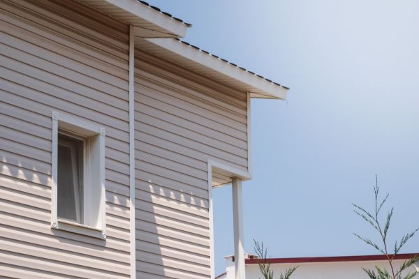 Cost of Vinyl Siding Hole Repair in Brick